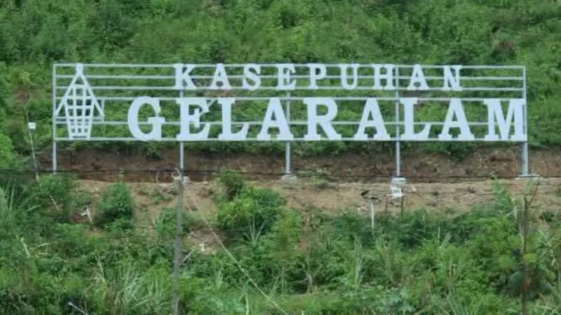 Disperkim bangun landmark Kasepuhan Gelar Alam sebagai simbol pelestarian budaya Sunda.