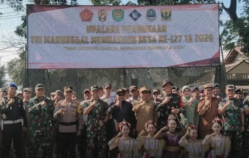 Pembukaan TMMD ke-127 di Cikembar.