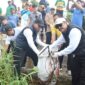 Jelang Ramadan, Pemkab Sukabumi gotong royong bersihkan kawasan Gadobangkong Palabuhanratu.