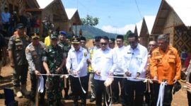 Peresmian huntap adaptif bencana di Cisolok dorong pemulihan warga. (fb/Pemerintah Kabupaten Sukabumi)