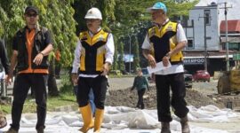 Progres betonisasi Jalan Ahmad Yani capai 51 persen.