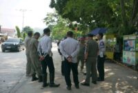 Satpol PP dan Dishub tertibkan parkir liar di depan RSUD Palabuhanratu. (fb/Pemerintah Kabupaten Sukabumi)