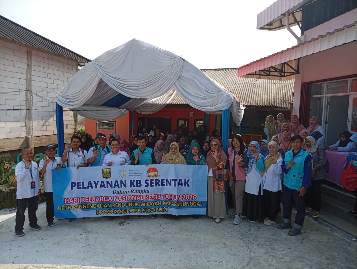 DPPKB Sukabumi bersama PLN Indonesia Power menghadirkan layanan KB Implant bagi Keluarga Rawan Stunting di Kalapanunggal.