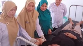 Pelayanan KB implant di Kalapanunggal menjadi strategi DPPKB Sukabumi menekan stunting sejak tahap perencanaan keluarga.
