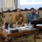 Pemkab Sukabumi bersama Tim Percepatan UHC Jabar memetakan strategi percepatan layanan kesehatan bagi seluruh masyarakat. (fb/Pemerintah Kabupaten Sukabumi)