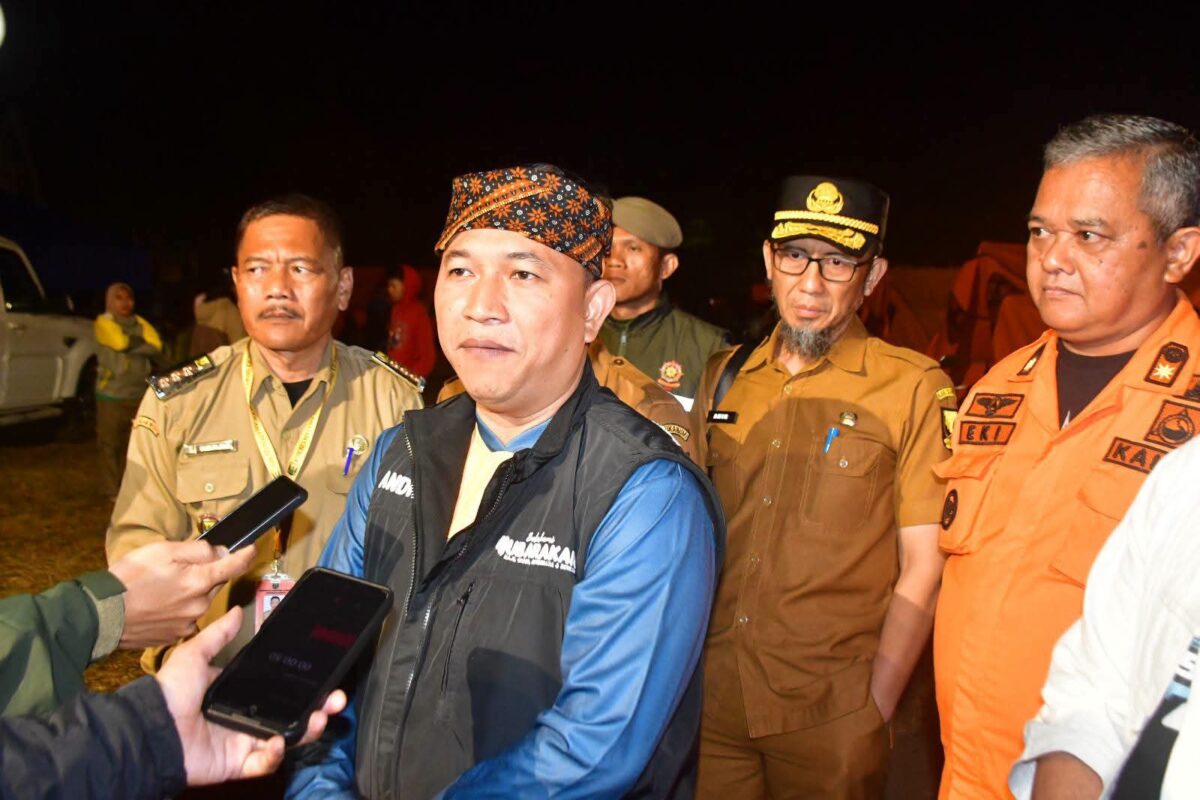 Pemkab Sukabumi mempercepat pemulihan penyintas kebakaran Kampung Adat Ciptamulya. (fb/Pemerintah Kabupaten Sukabumi)